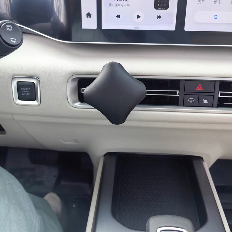 Car Vent Clip 104