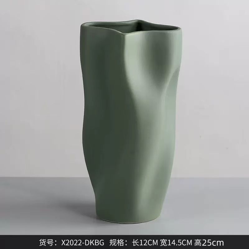 Ceramic Vase 004