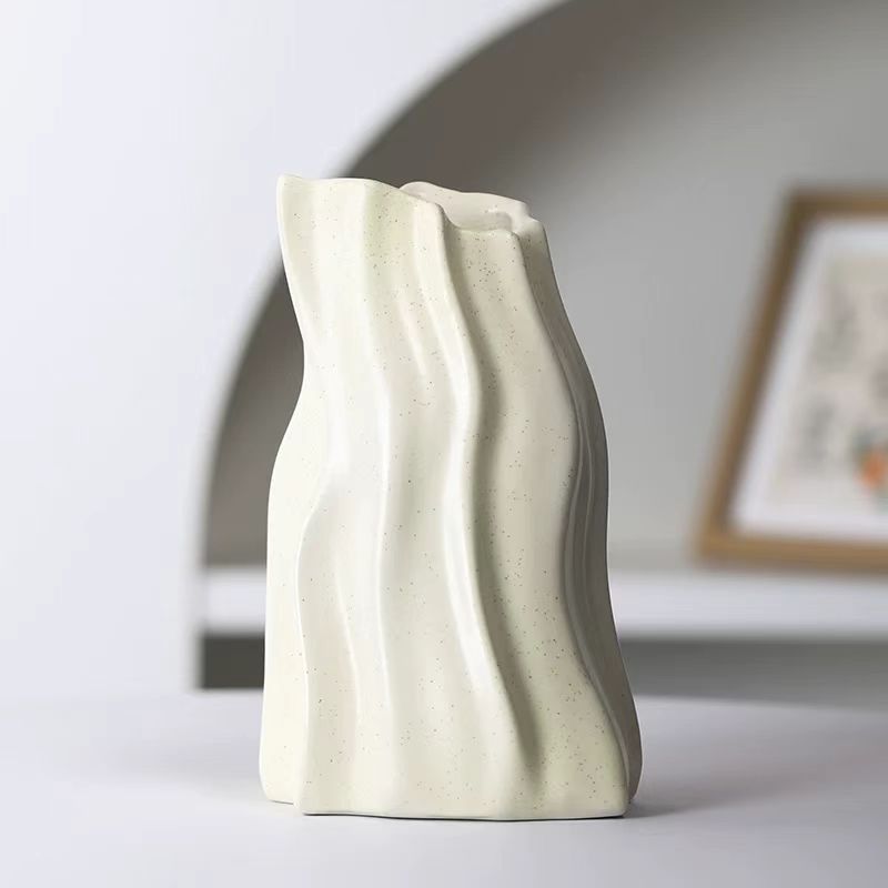 Ceramic Vase 009