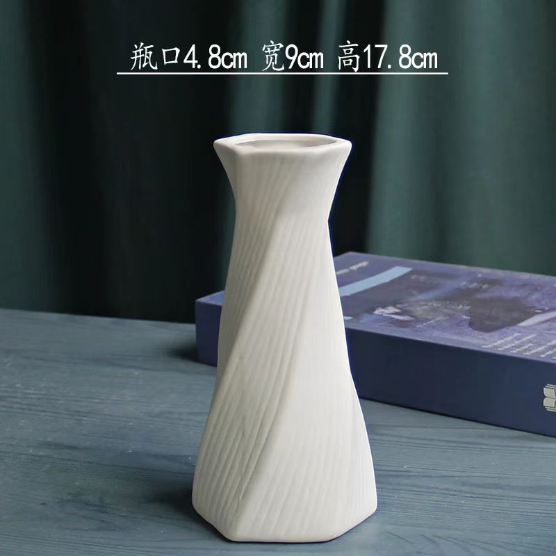 Ceramic Vase 028