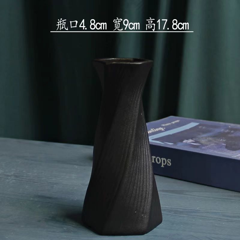 Ceramic Vase 028