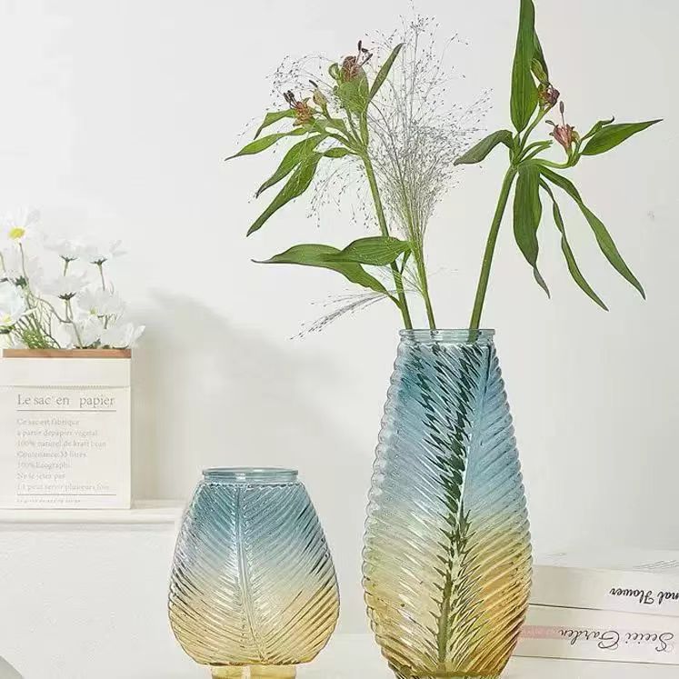Glass Vase 024