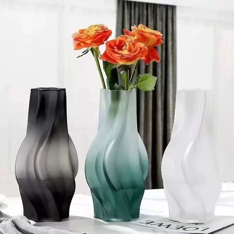 Glass Vase 028